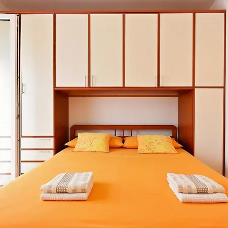 Appartement With A Parking Space - 12667