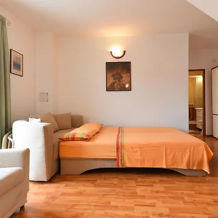 With A Parking Space - 12667 Vodice