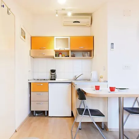 Appartement With A Parking Space - 12667 Vodice